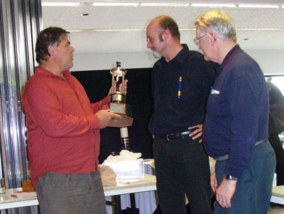 three_champs_and_a_trophy_2006 (23K)
